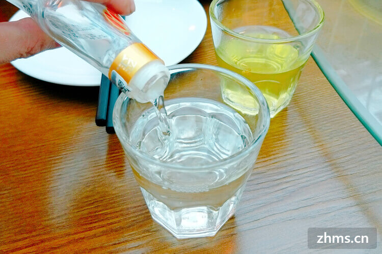 動車上帶酒可以帶多少_動車可以帶酒嗎_動車允許帶酒