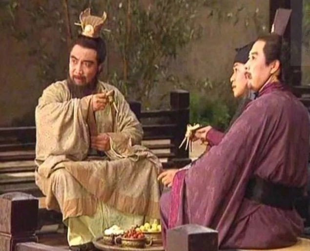 白酒是涼性還是熱性_白酒熱喝好還是涼喝好_白酒涼性