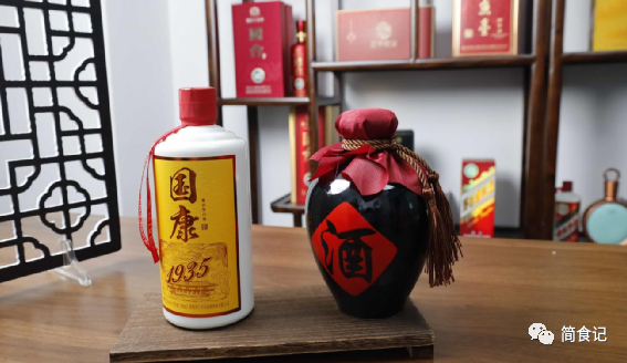 青島茅臺(tái)酒回收_青島茅臺(tái)酒回收價(jià)格查詢_茅臺(tái)青島回收酒價(jià)格表