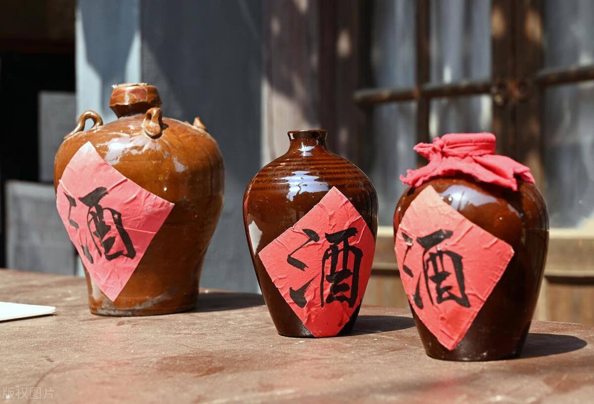 劍南春46度濃香型白酒價(jià)格_濃香型白酒劍南春_劍南春濃香型白酒多少錢一箱